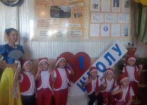 «ТЕАТРАЛЬНАЯ ВОЛНА» Подолжается в Самагалтайская СОШ №1 Тес-Хемского кожууна